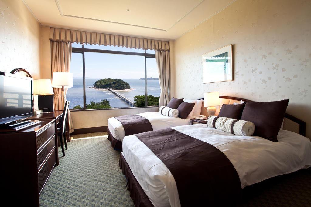 Gamagori Classic Hotel Room photo